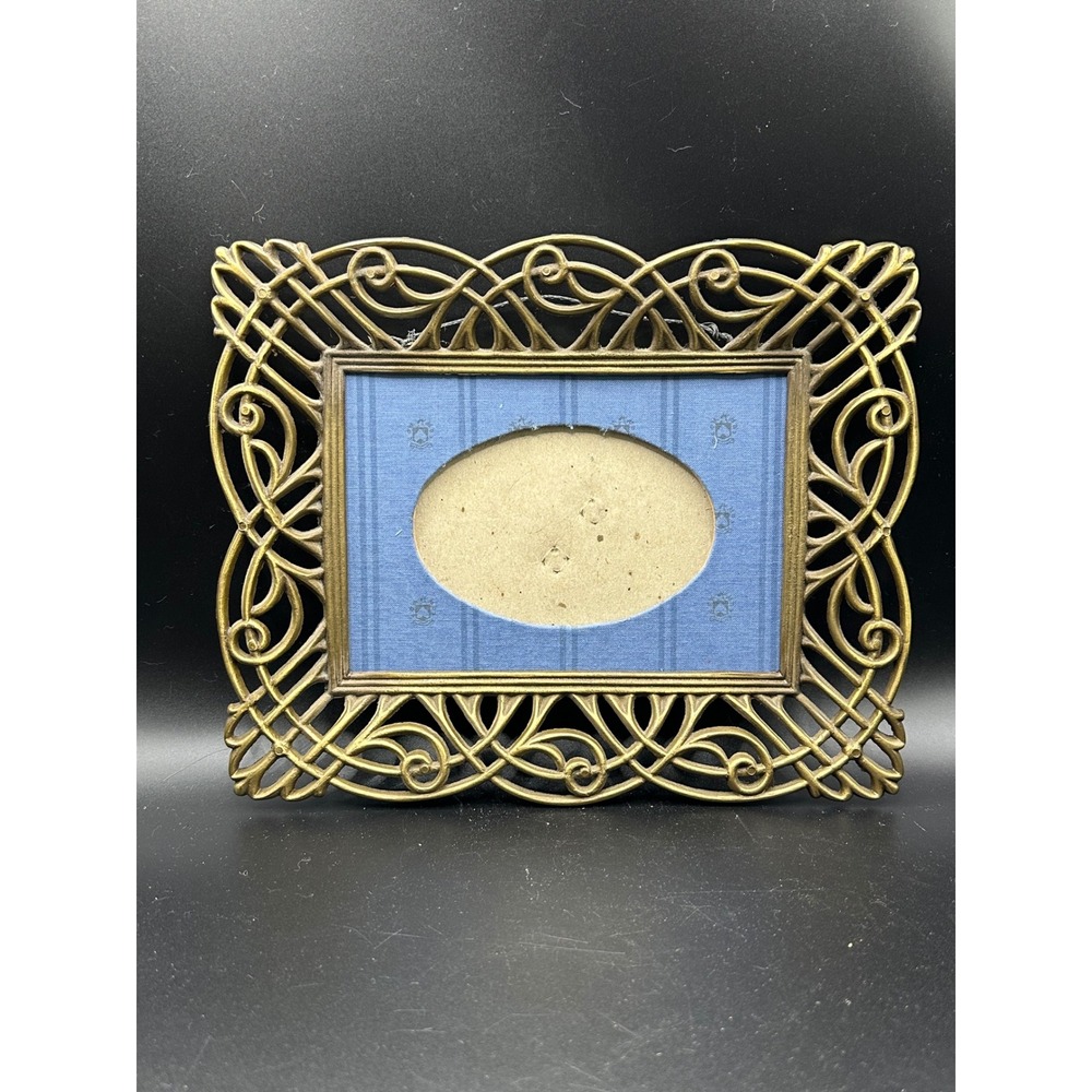 Vintage Ornate Brass Metal Scrollwork Picture Frame with Oval Blue Matte 8x9.5